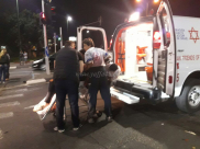 بالفيديو: اصابة طفيفة لسيدة بحادث طرق بين عدة مركبات في مدينة يافا 